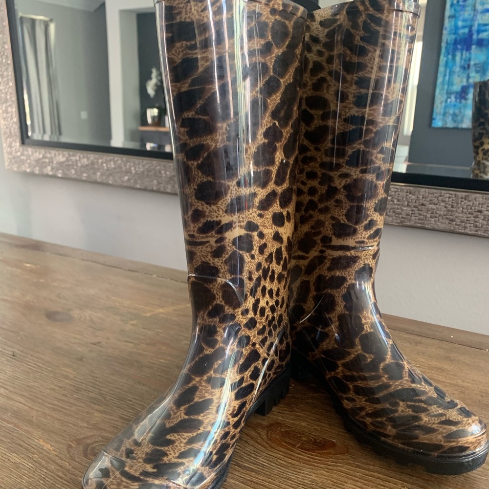 Sexy leopard rain boots 7 or 8 Brand new